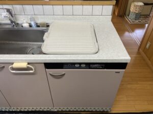 ヤマハトップオープン食洗機取替え交換工事　前扉60センチ　施工前2